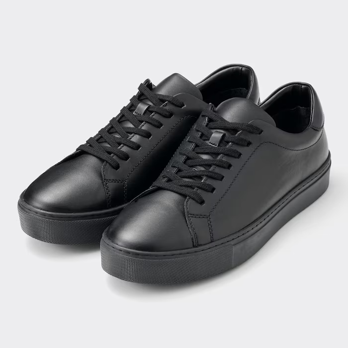 GU real leather sneakers 